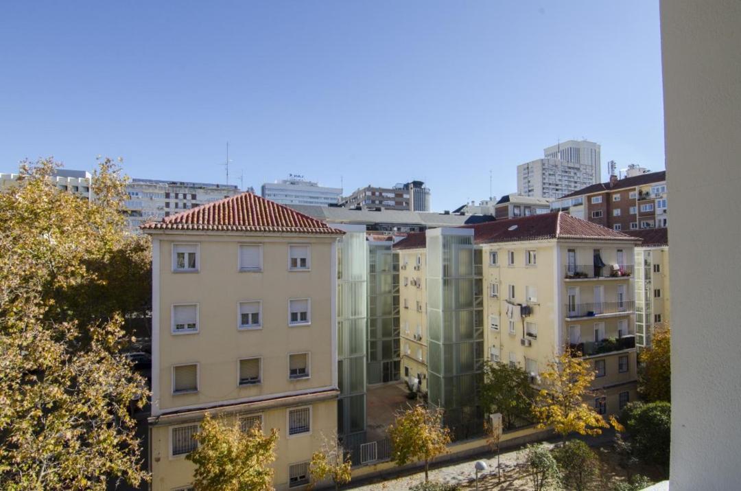 2 Bedrooms 2 Bathrooms Furnished - Bernabeu - Business Area With Terrace - Minty