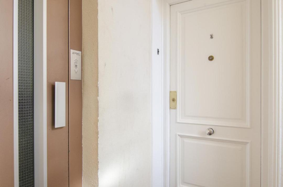 Apartment 2 Bedrooms 2 Bathrooms Furnished - Bernabeu - Business Area With Terrace - Minty