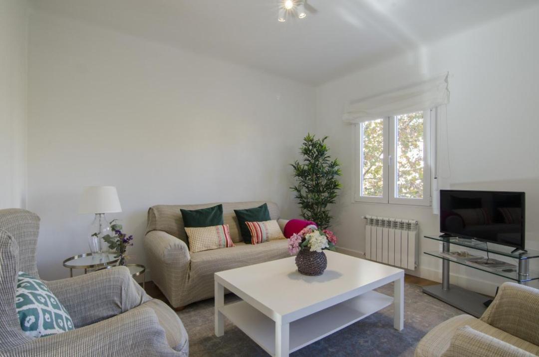 Apartment 2 Bedrooms 2 Bathrooms Furnished - Bernabeu - Business Area With Terrace - Minty Madrid